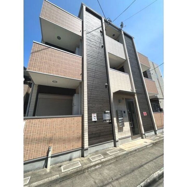 ミレニア栄生の外観