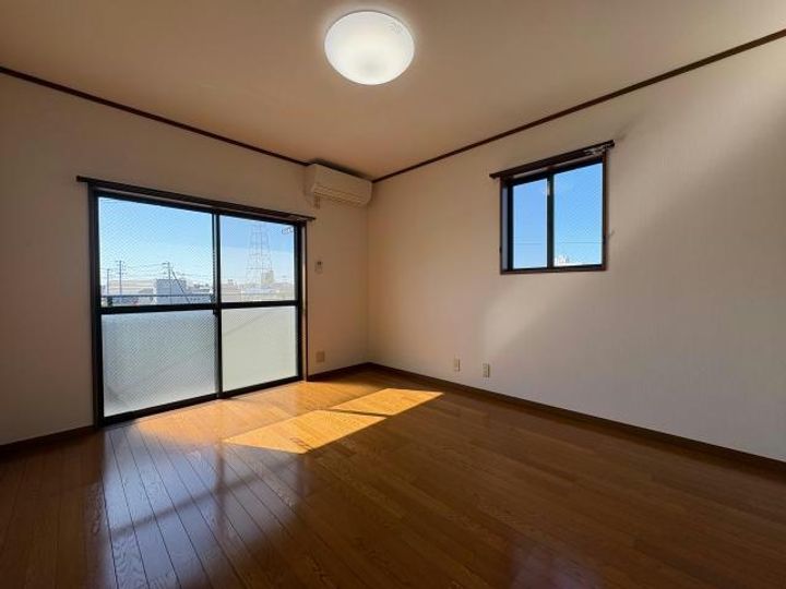 福島県郡山市南2(アパート)の賃貸物件の居間