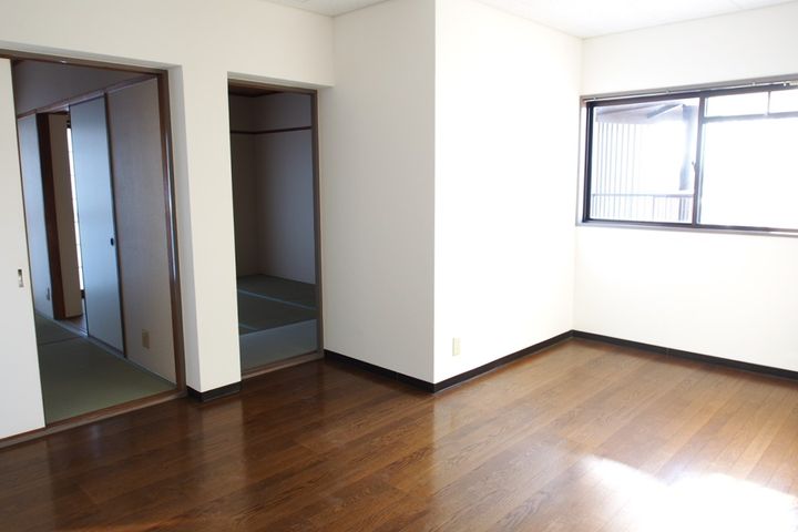 大阪府大阪市住吉区苅田8(マンション)の賃貸物件の居間
