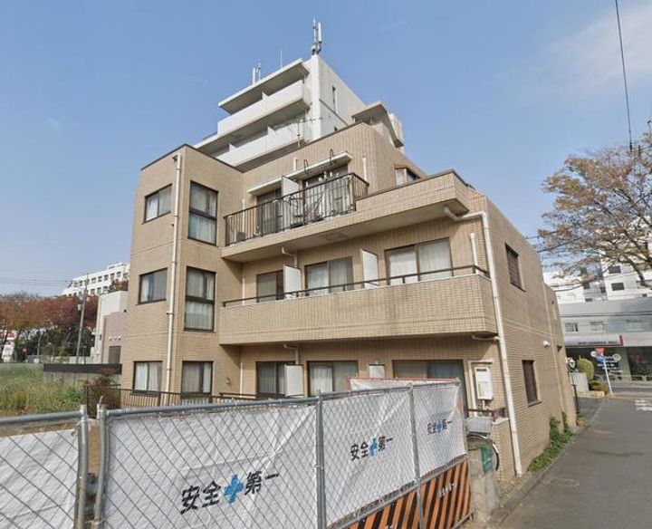 レジェンド調布の外観