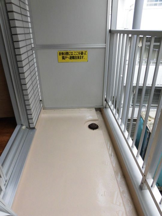 セシーズイシイ8の内装