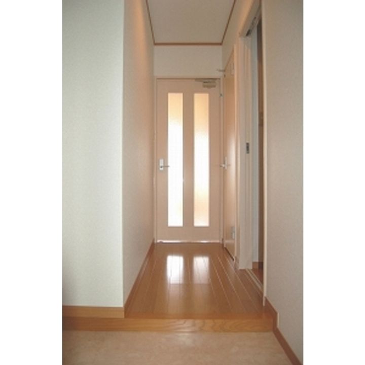 ドノーレ銀座通の玄関