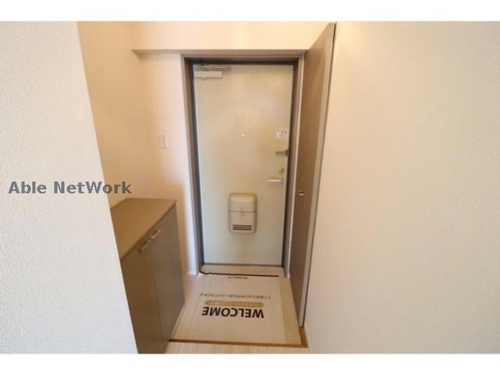 ミドルロード 壱番館の玄関