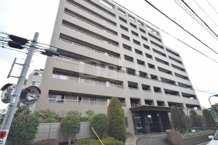 ローレルコート藤崎の外観