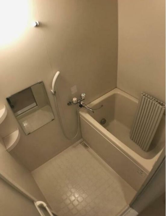 ヒラソールの風呂