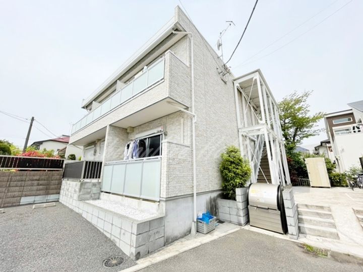 リブリ・湘南松が岡の外観