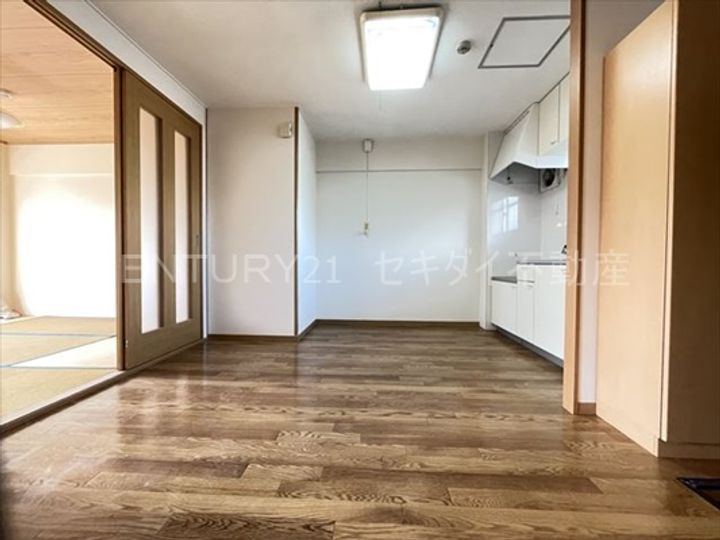 美幸コーポラスの居間