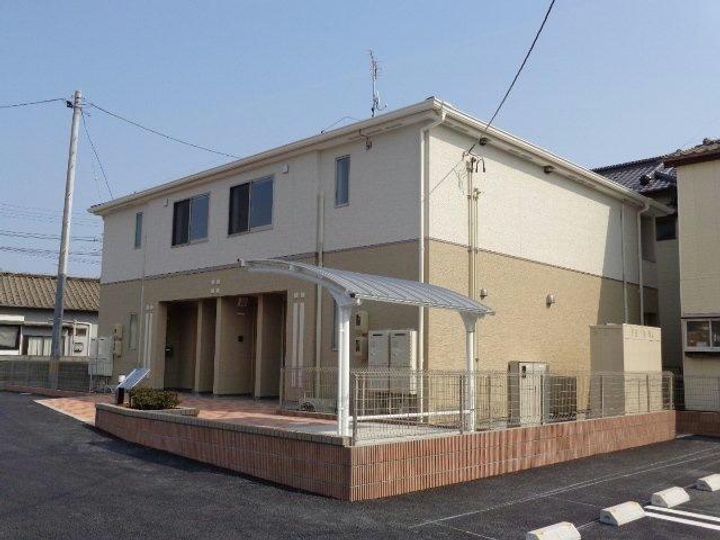 オーシャンコートBの外観