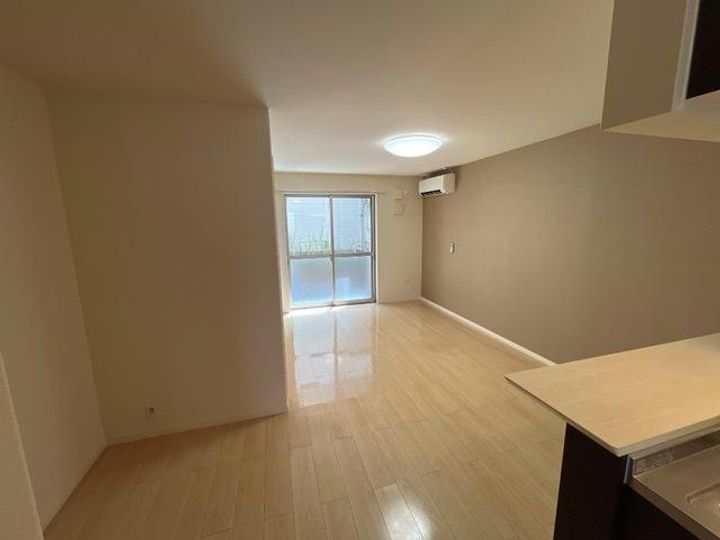 オーシャンコートBの居間