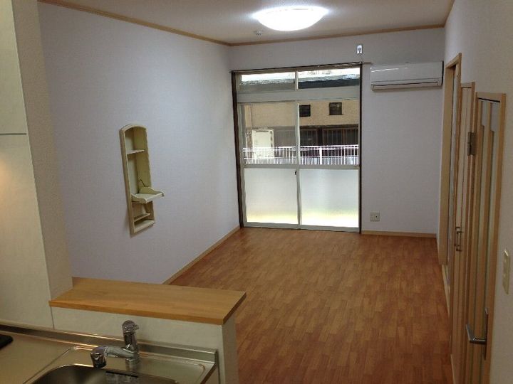 千葉県船橋市滝台町(アパート)の賃貸物件の居間