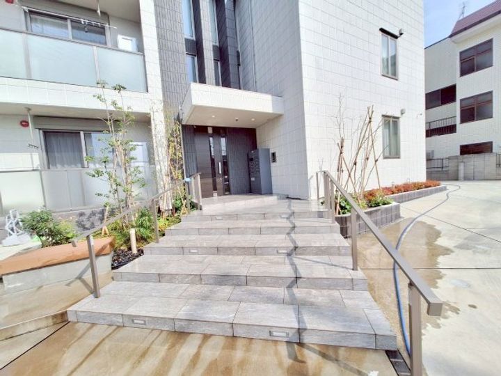 Luce Brillanteの地図