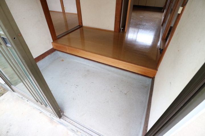 岡山県倉敷市羽島(一戸建)の賃貸物件の玄関