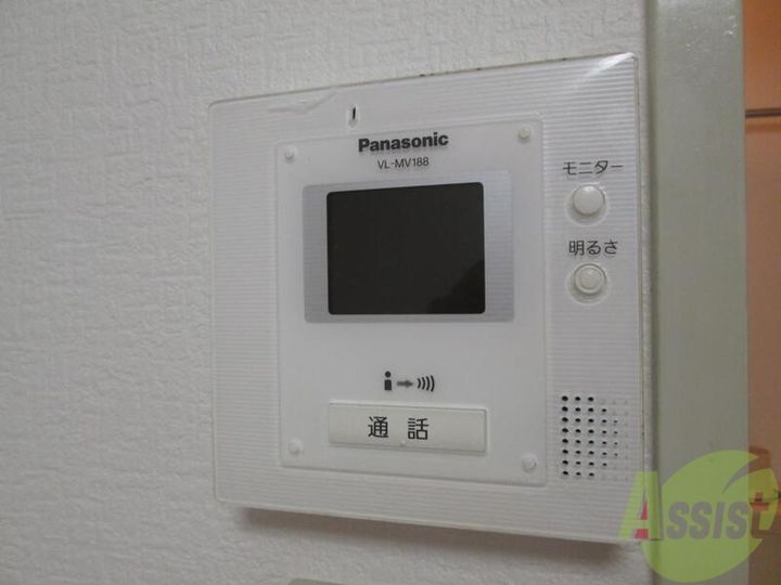 ルーブル西灘の内装