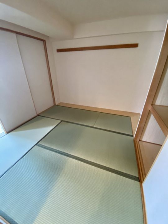 大阪府豊中市上新田2の賃貸マンションの内装