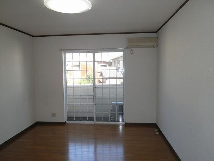 リベルテコートY’Sの居間