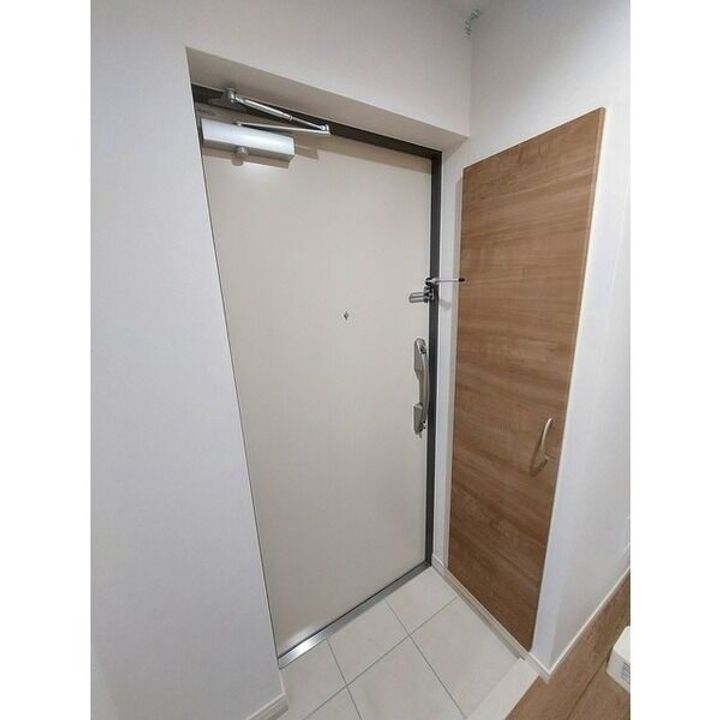 アルファコート蕨5の玄関