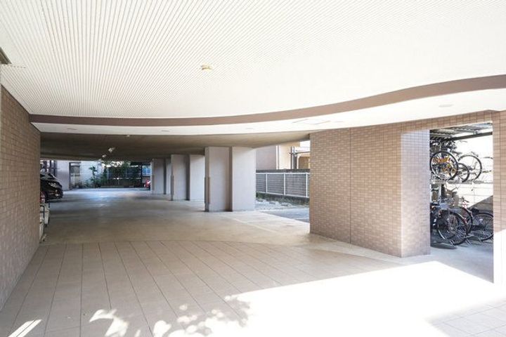 埼玉県川口市朝日1(マンション)の賃貸物件の地図