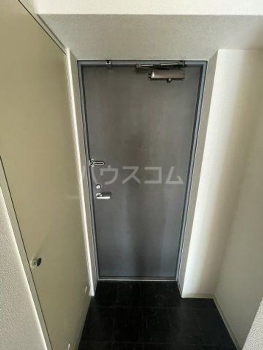 ユーコート新丸子の玄関