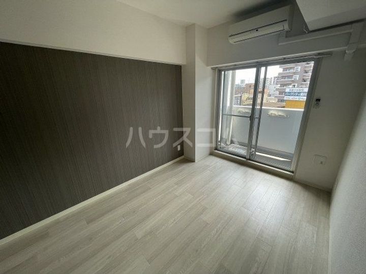 ユーコート新丸子の居間
