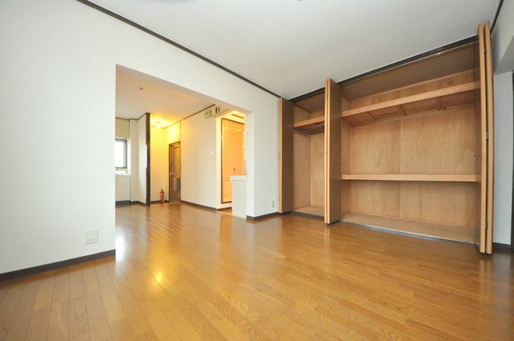 大阪府八尾市南太子堂3(マンション)の賃貸物件の内装