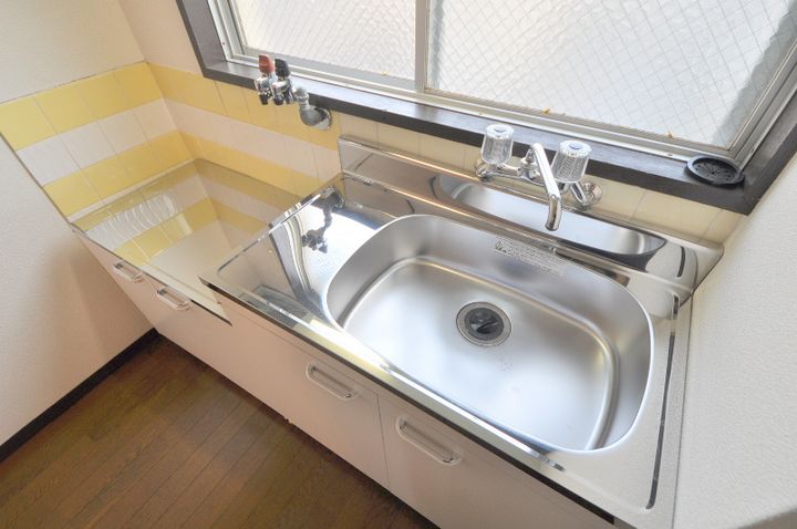 大阪府八尾市南太子堂3(マンション)の賃貸物件のキッチン