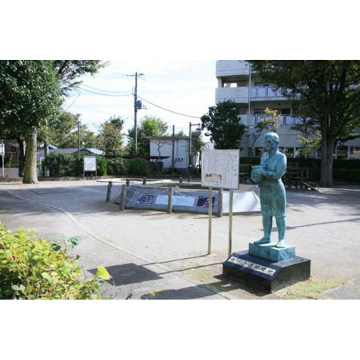 コラゾンの周辺