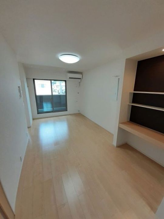 広島県広島市東区戸坂千足1(アパート)の賃貸物件の居間