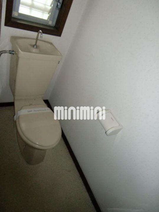 ファミールS西棟の内装