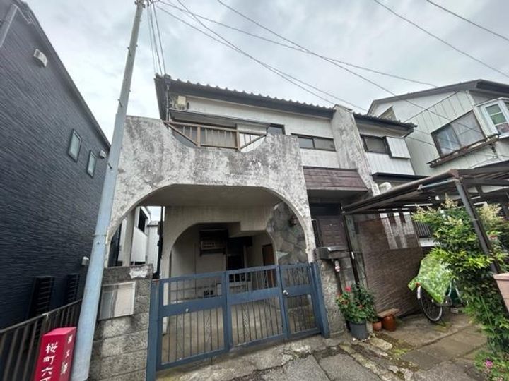 埼玉県川口市桜町6(一戸建)の賃貸物件の地図