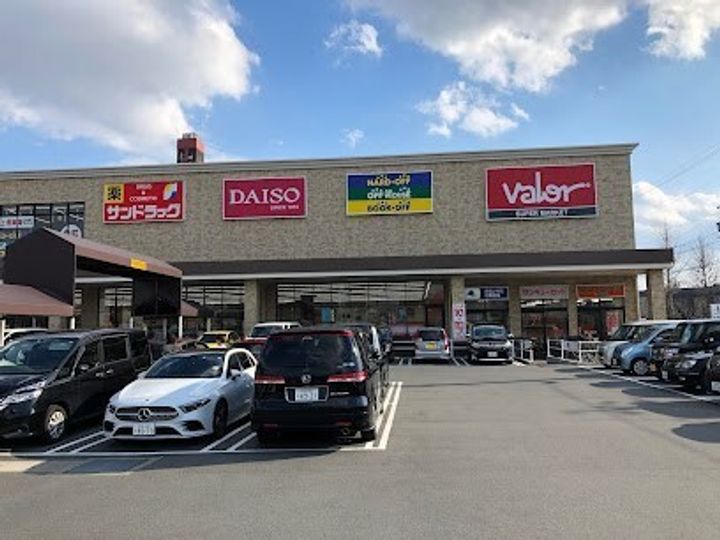 クロワールIIの周辺