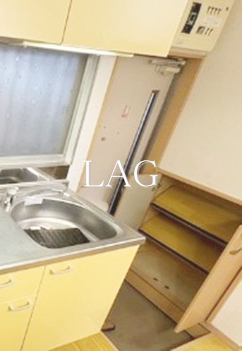 エクレールYASUDOMEの玄関