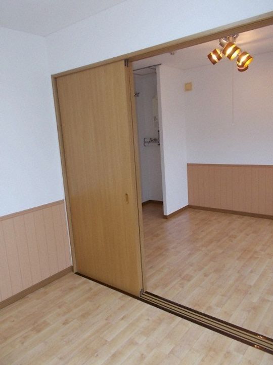 フォレスト本郷8の内装