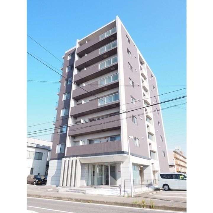 新潟県新潟市中央区紫竹山2(マンション)の賃貸物件の外観