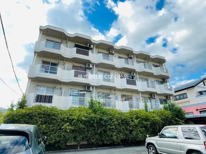 フェリーチェカーサ島崎の外観