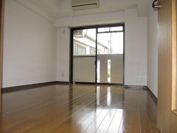 マーベラス新栄の内装