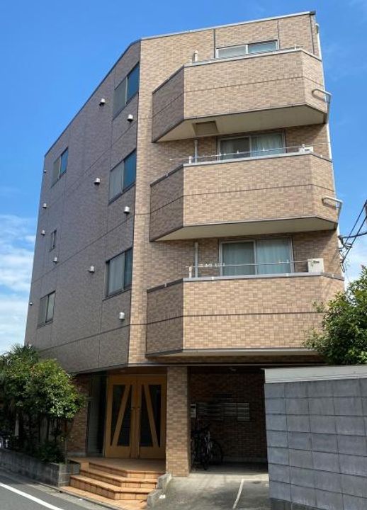 センチュリーパレス小茂根の外観