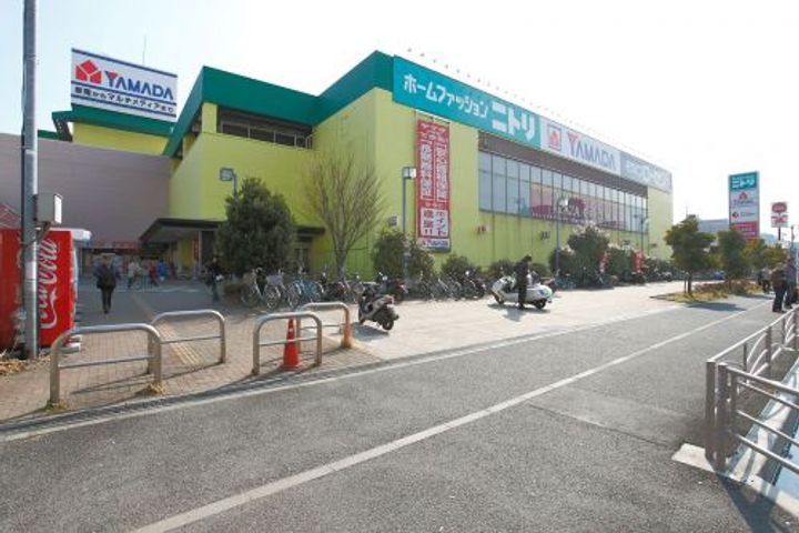 ルース根岸の周辺