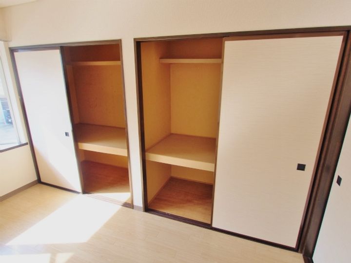 シャルム矢野東の内装