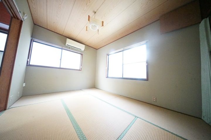 山口県下関市後田町2(アパート)の賃貸物件の居間