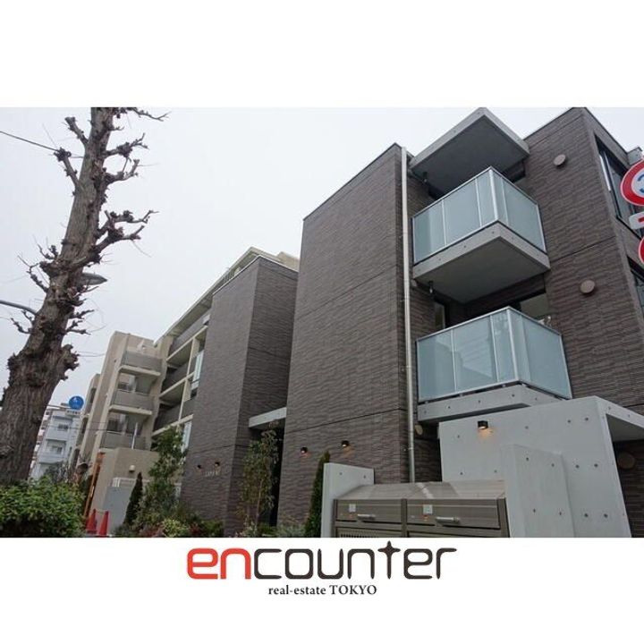 LAPiS三鷹の外観