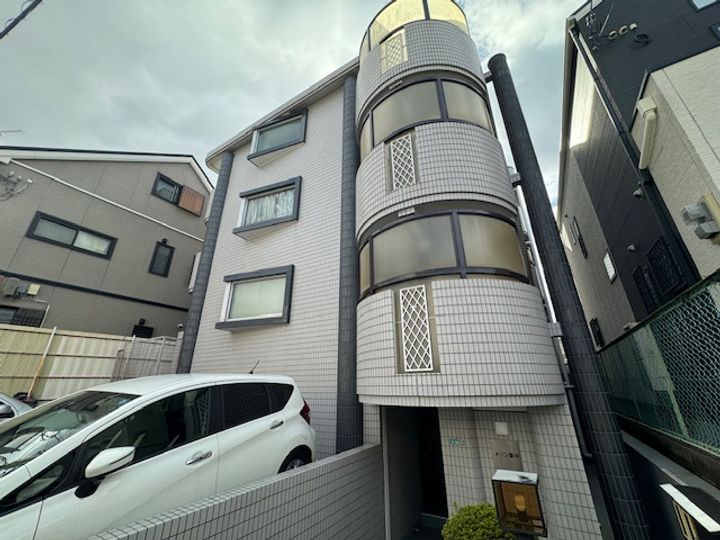 大阪府豊中市本町2(マンション)の賃貸物件の外観