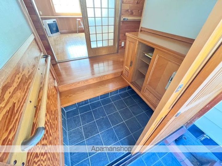 北海道函館市大川町(一戸建)の賃貸物件の玄関