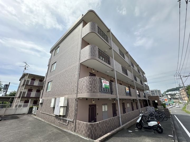 東京都八王子市東中野(マンション)の賃貸物件の外観