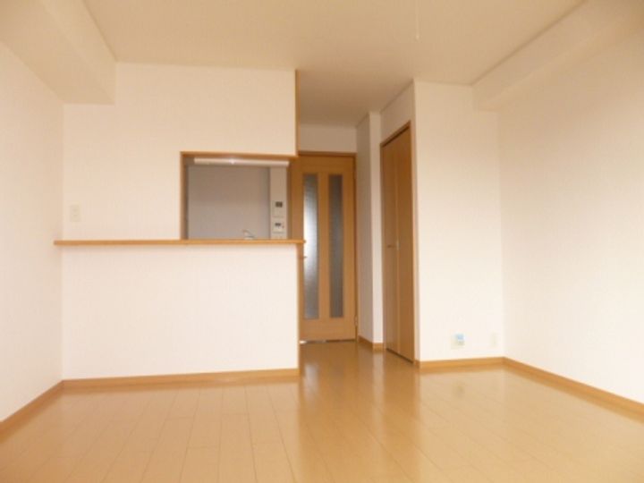 三重県伊勢市御薗町高向(アパート)の賃貸物件の居間