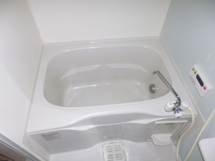 三重県伊勢市御薗町高向(アパート)の賃貸物件の風呂