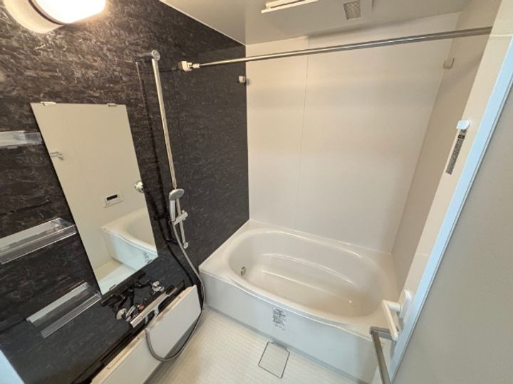 プロミネント アリオの風呂