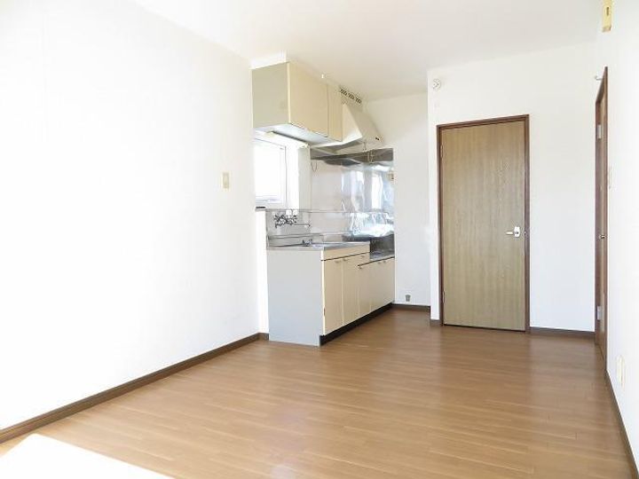 コーポフレンドの居間