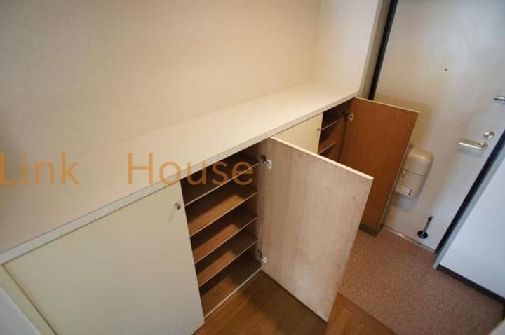 東京都江戸川区西瑞江5(マンション)の賃貸物件の玄関