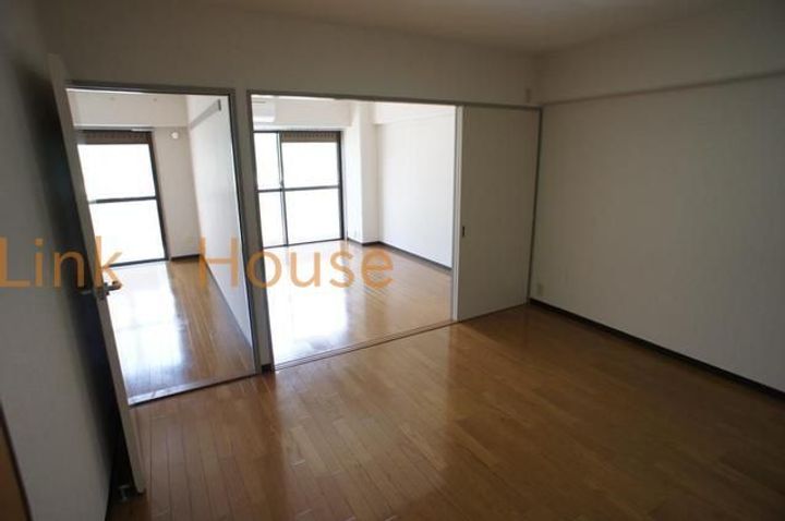 東京都江戸川区西瑞江5(マンション)の賃貸物件の居間