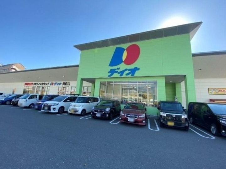 コーポスズランの周辺